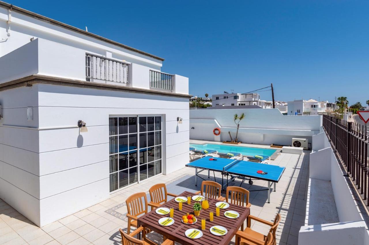 Villa Mannat By Villa Plus Puerto del Carmen  Exterior photo